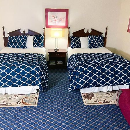 Regency Inn & Suites 웨스트 스프링필드 외부 사진