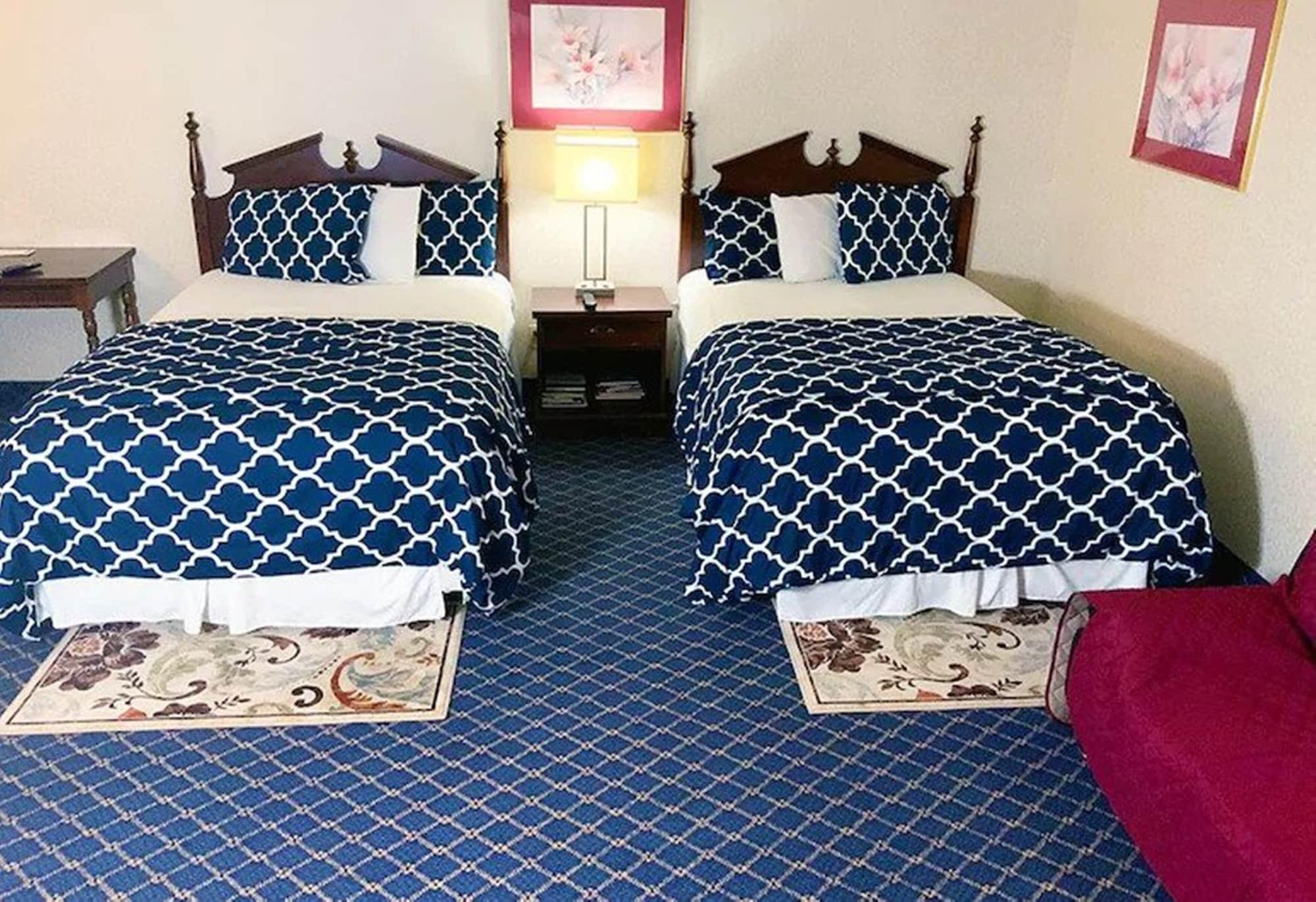 Regency Inn & Suites 웨스트 스프링필드 외부 사진